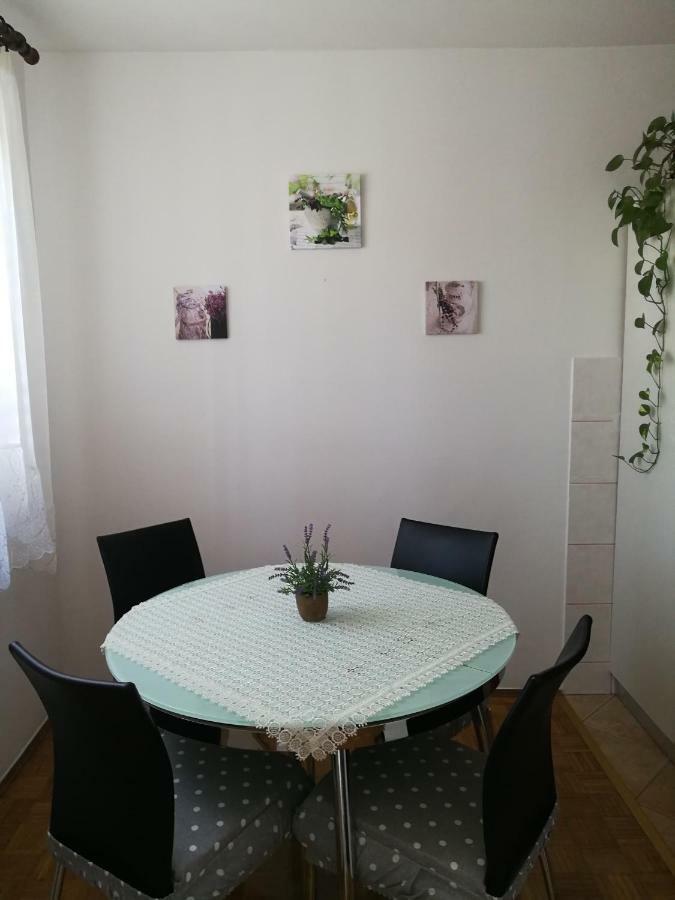 Apartment Koruna 1 普拉 外观 照片